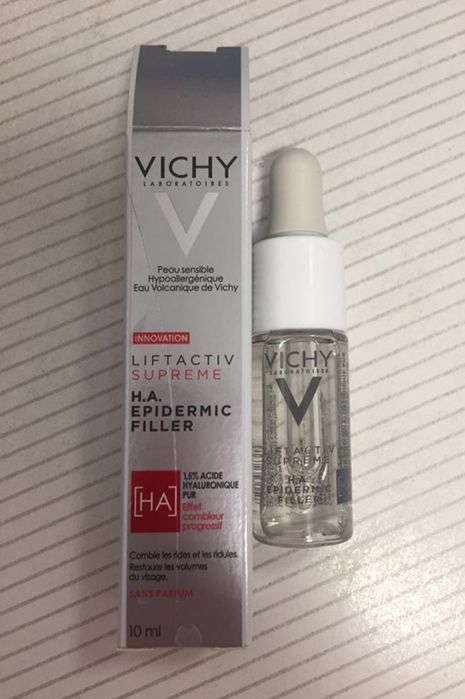 Сыворотка гиалурон Vichy и массажёр гуаша