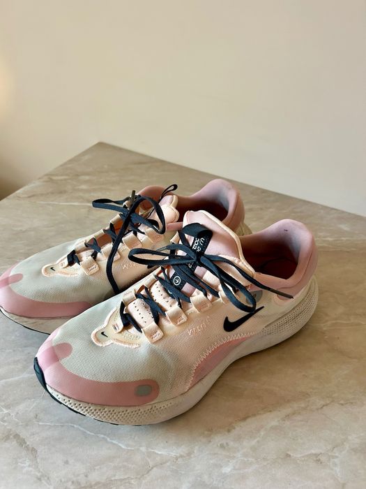 Маратонки NIKE дамски 41 номер