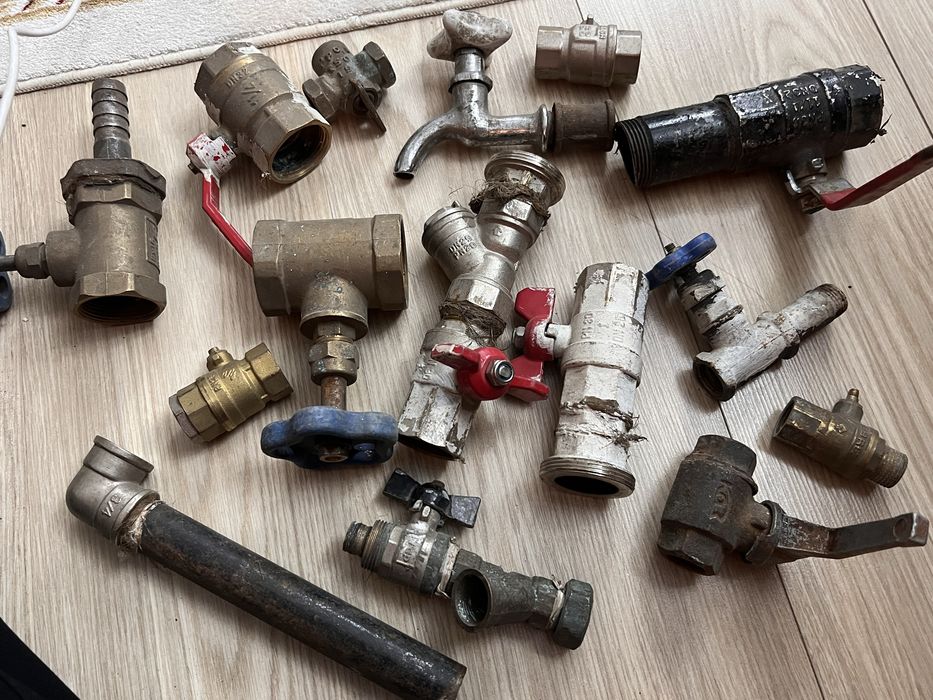 Краны разных размеров