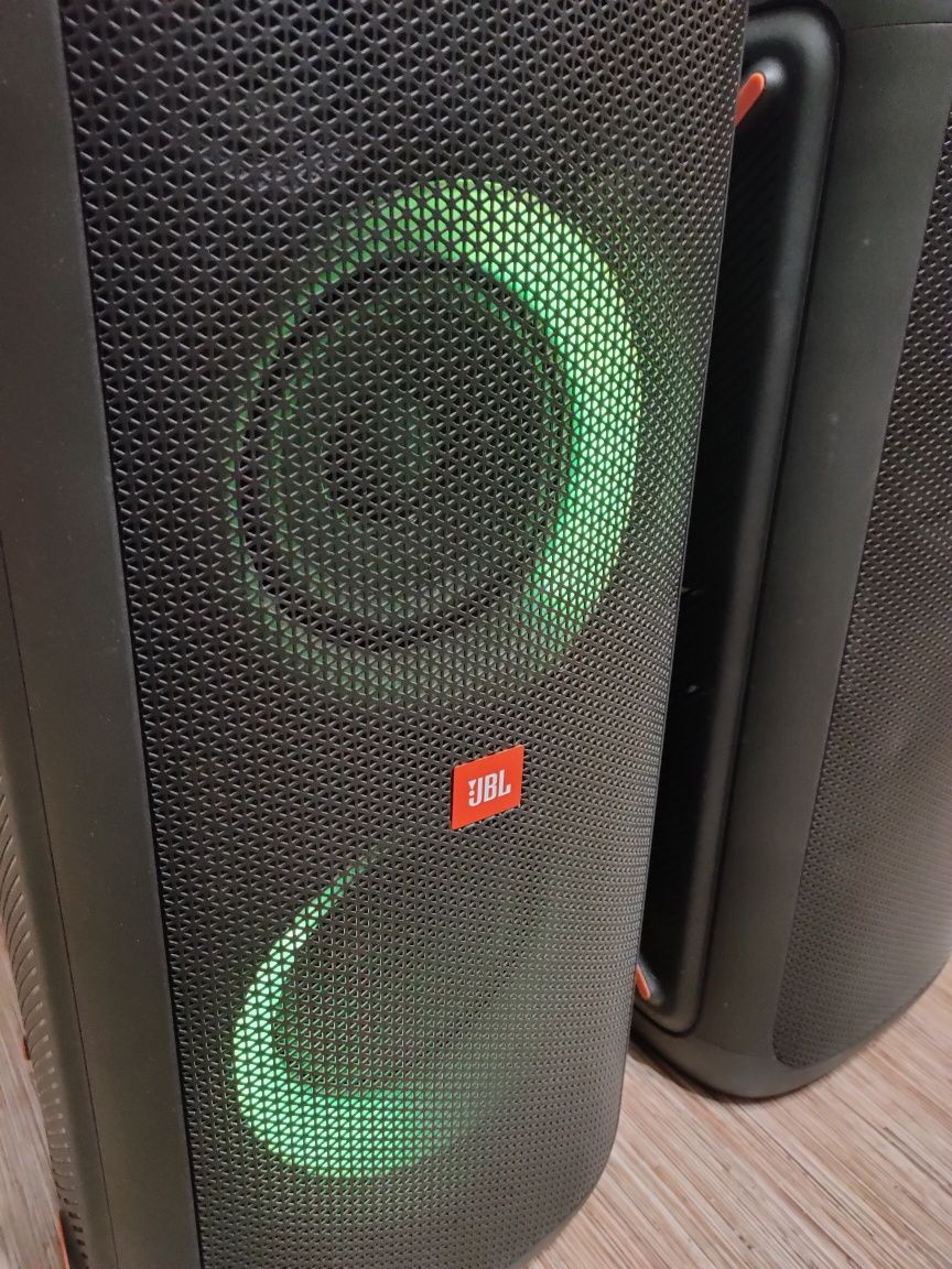 Jbl patybox 300 , портативная акустика