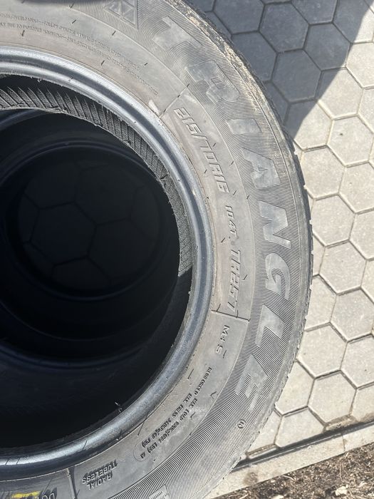 Продам коплект летней резины Triangle 215/70R16