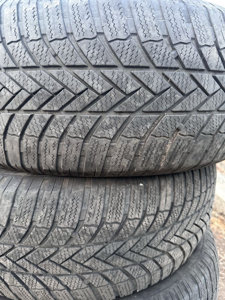 255 60 17 - BRIDGESTONE LM005 Зимни гуми - 4броя