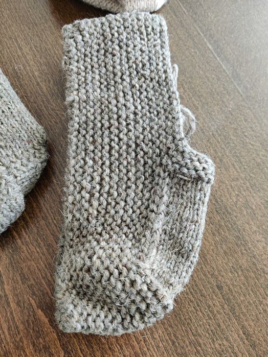 Ръчно плетени чорапи