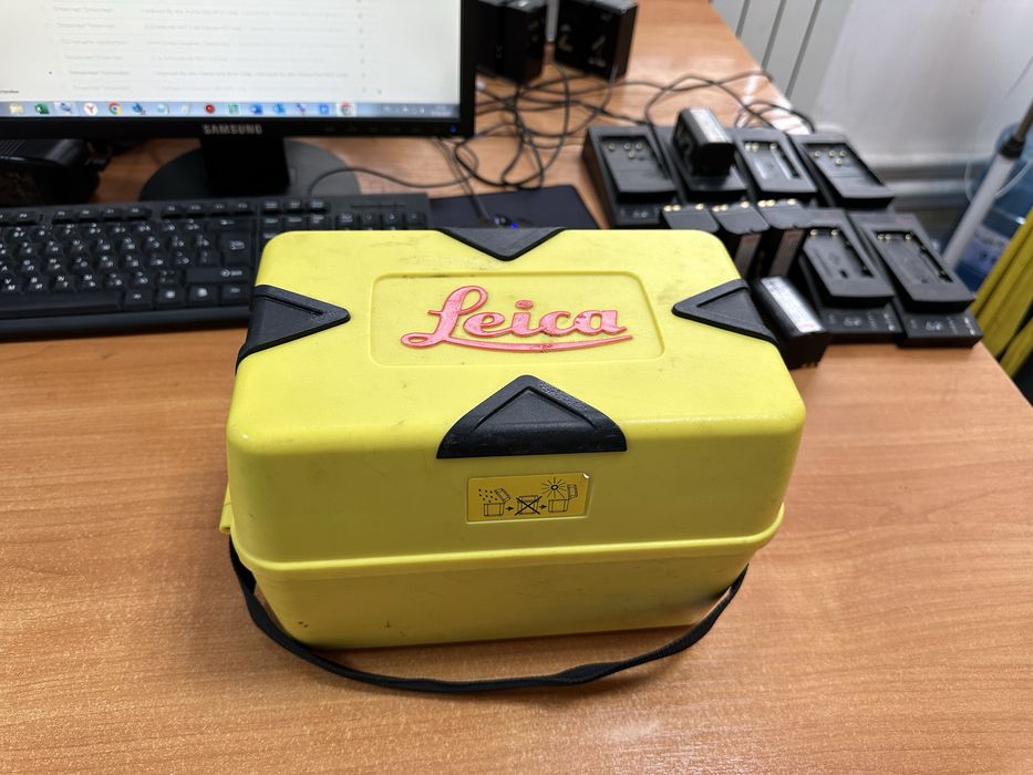 Продам нивелир Leica NA320. Цена 90000
