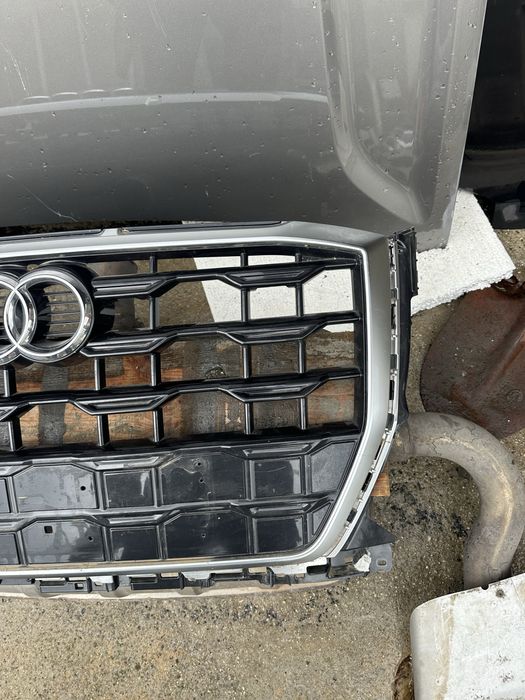 Audi Q2 предна маска ОЕ