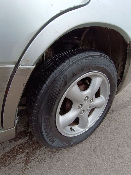 Subaru Forester 2.0 газ