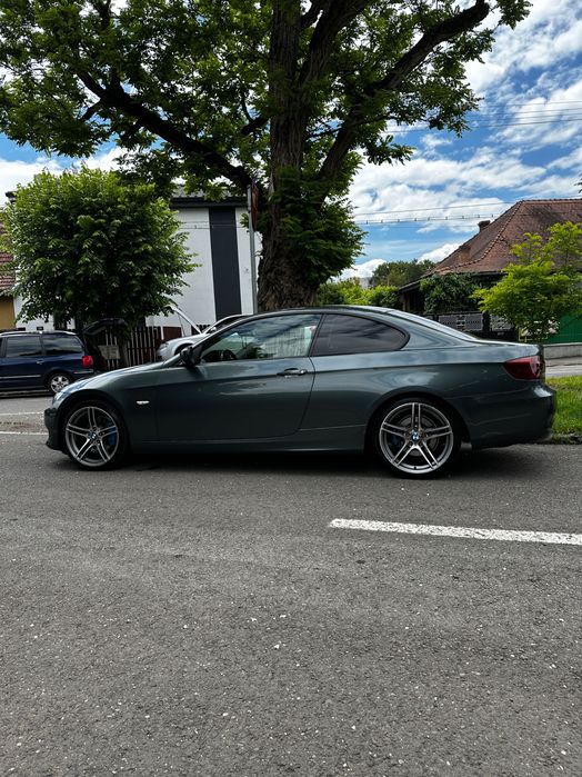 BMW E92 320i automat