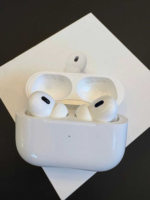 Чисто Нови Airpods Pro 2 Касов Бон+Гаранция 1 г (Плетен USB-C MagSafe)