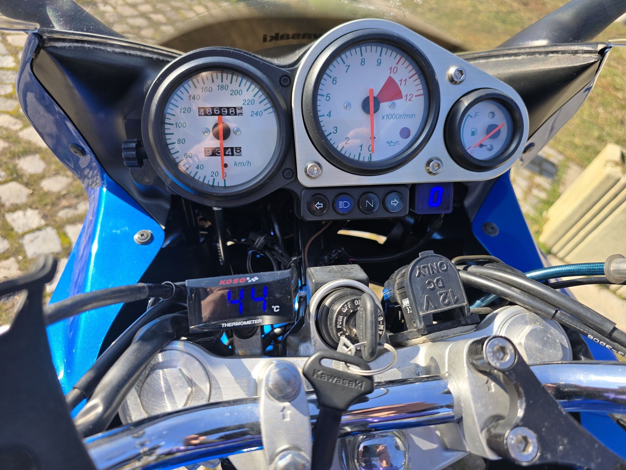 Kawasaki Zr7s 750
