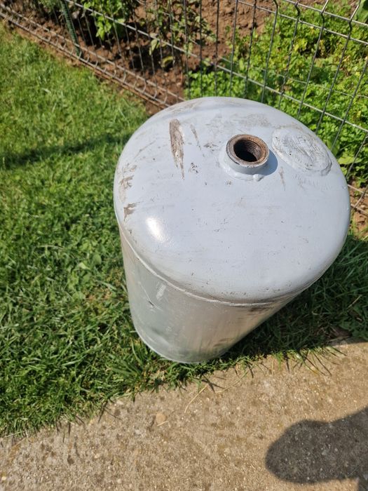 Butelii pentru realizarea de gratar negociabil