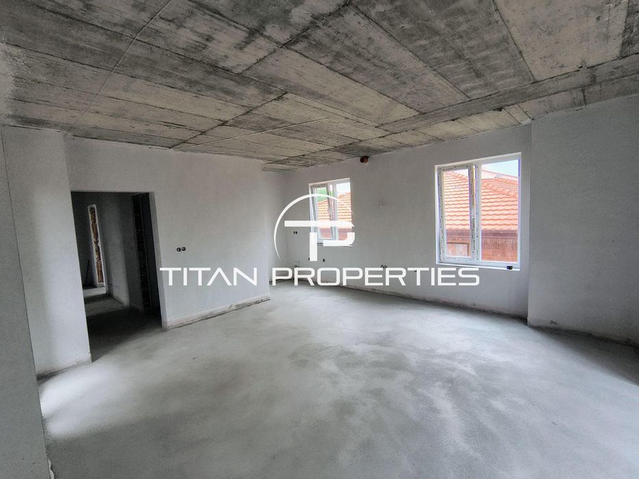 Тристаен апартамент в кв. Беломорски