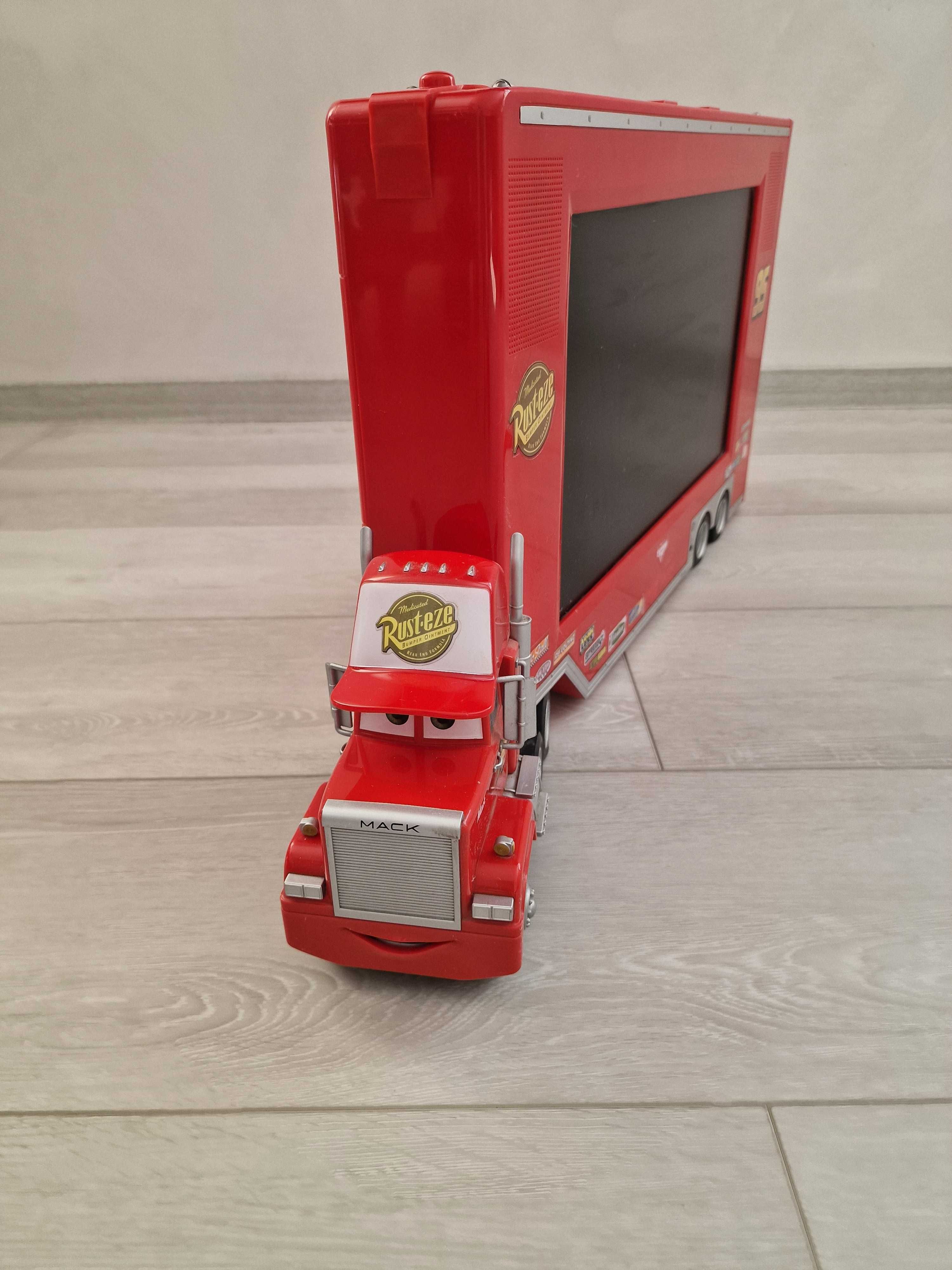 LCD телевизор с вградено двд