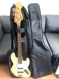 Бас китара Squier Fender Jazz Bass Vintage + чанта Warwick Rockbag