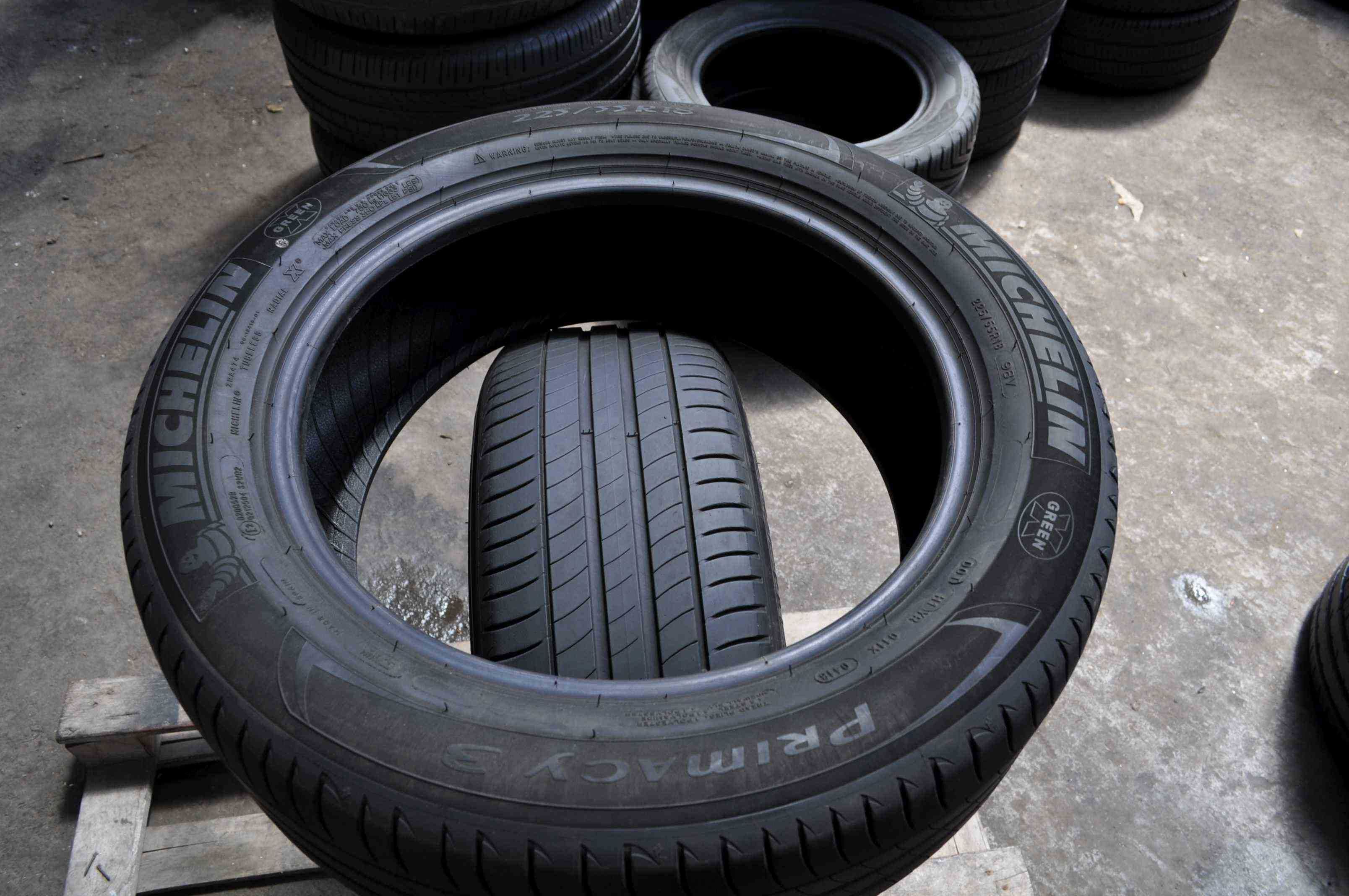 2 Anvelope Vara 225/55 R18 MICHELIN Primacy 3