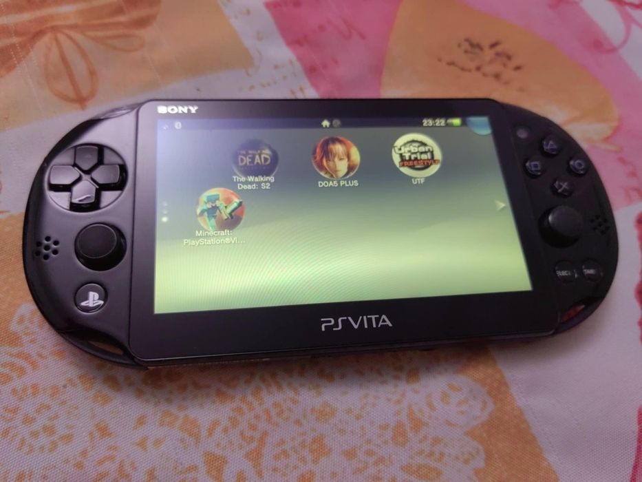 Ps vita slim с много игри