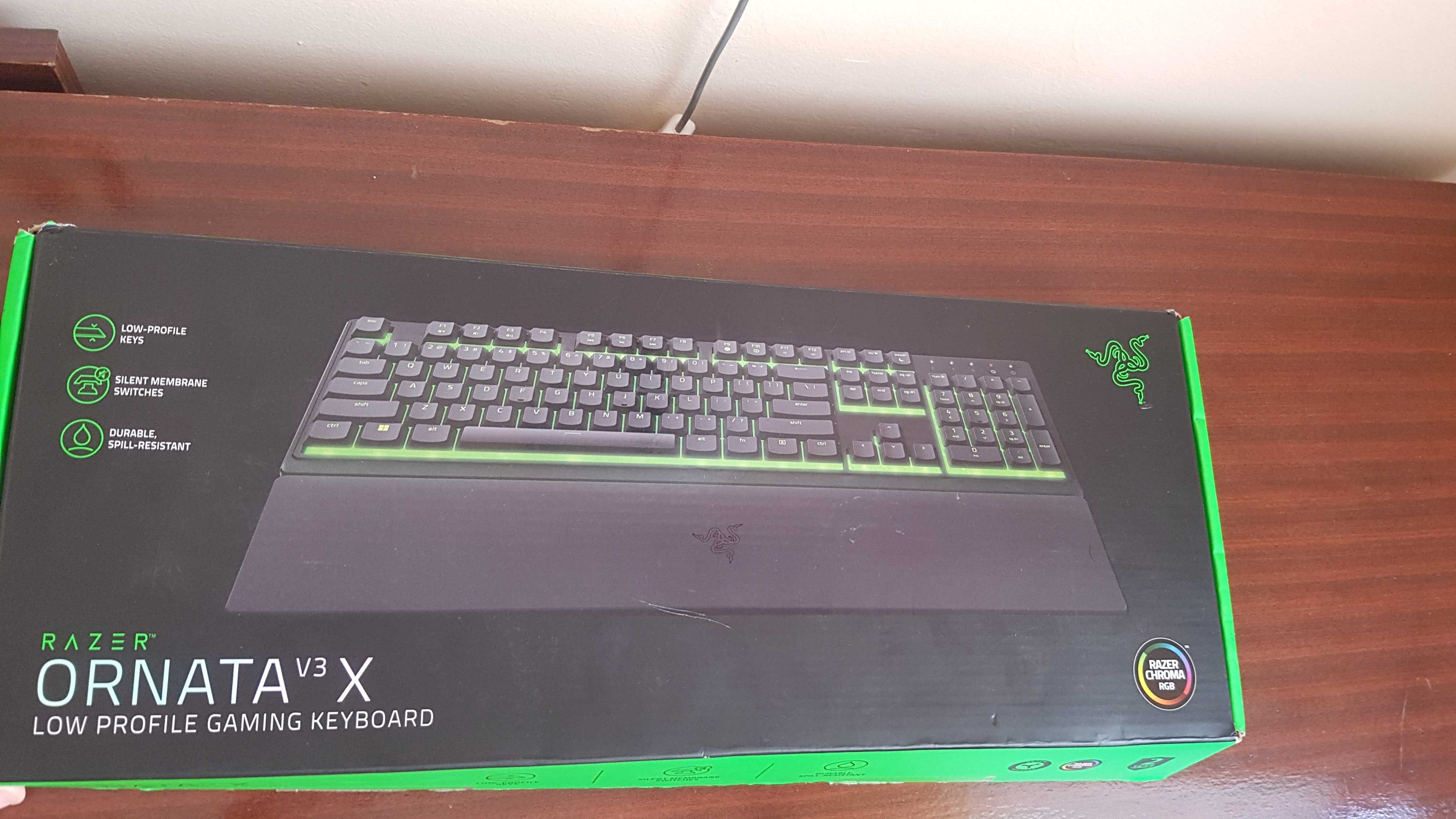 Геймърска клавиатура Razer Ornata V3 X