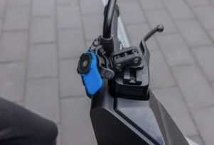 Quad Lock suport telefon prindere rezervor lichid frana QLM-BRS-2