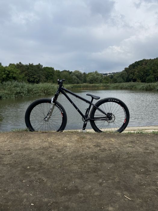 Vand dirt jumper Yt Industries Dirt Love