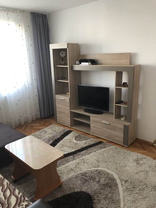 Închiriez apartament 2 camere