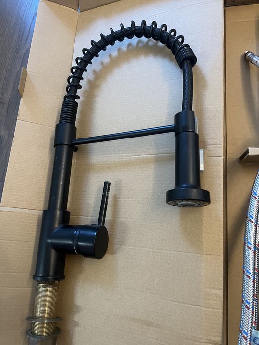 Смесител за кухня Maynosi черен мат