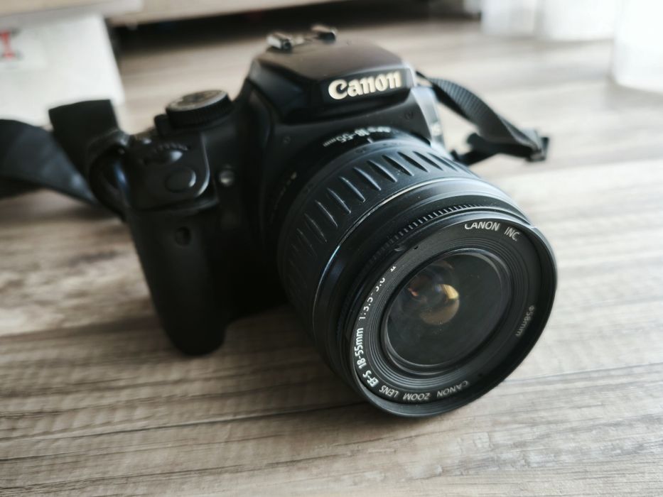 Фотоапарат Canon EOS 400D