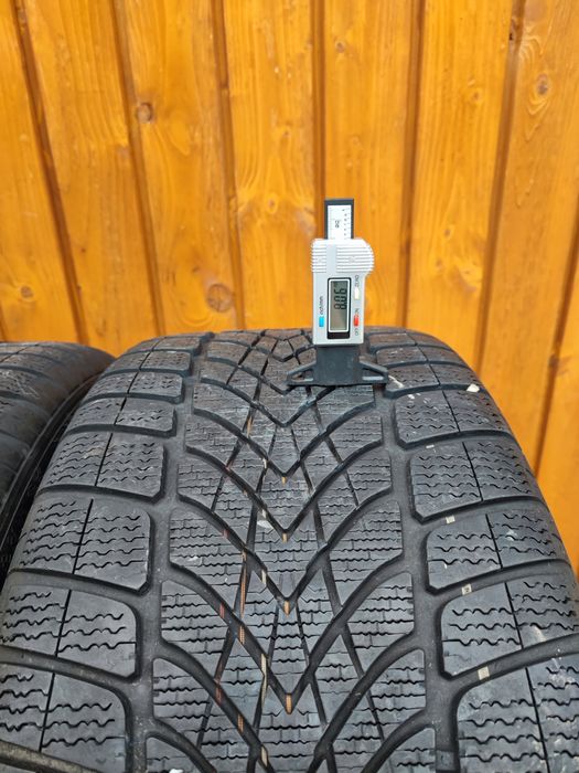 Jante originale Porsche Maccan 2 lățimi 295 40/265 45R20 iarnă Dunlop