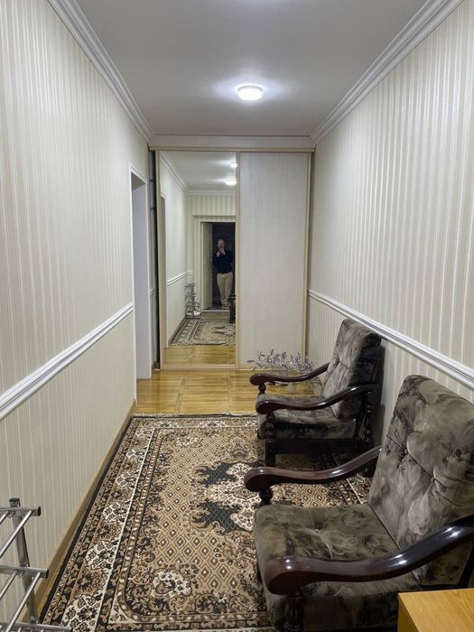 Аренда 2х-комнатная м.Ойбек 64м2