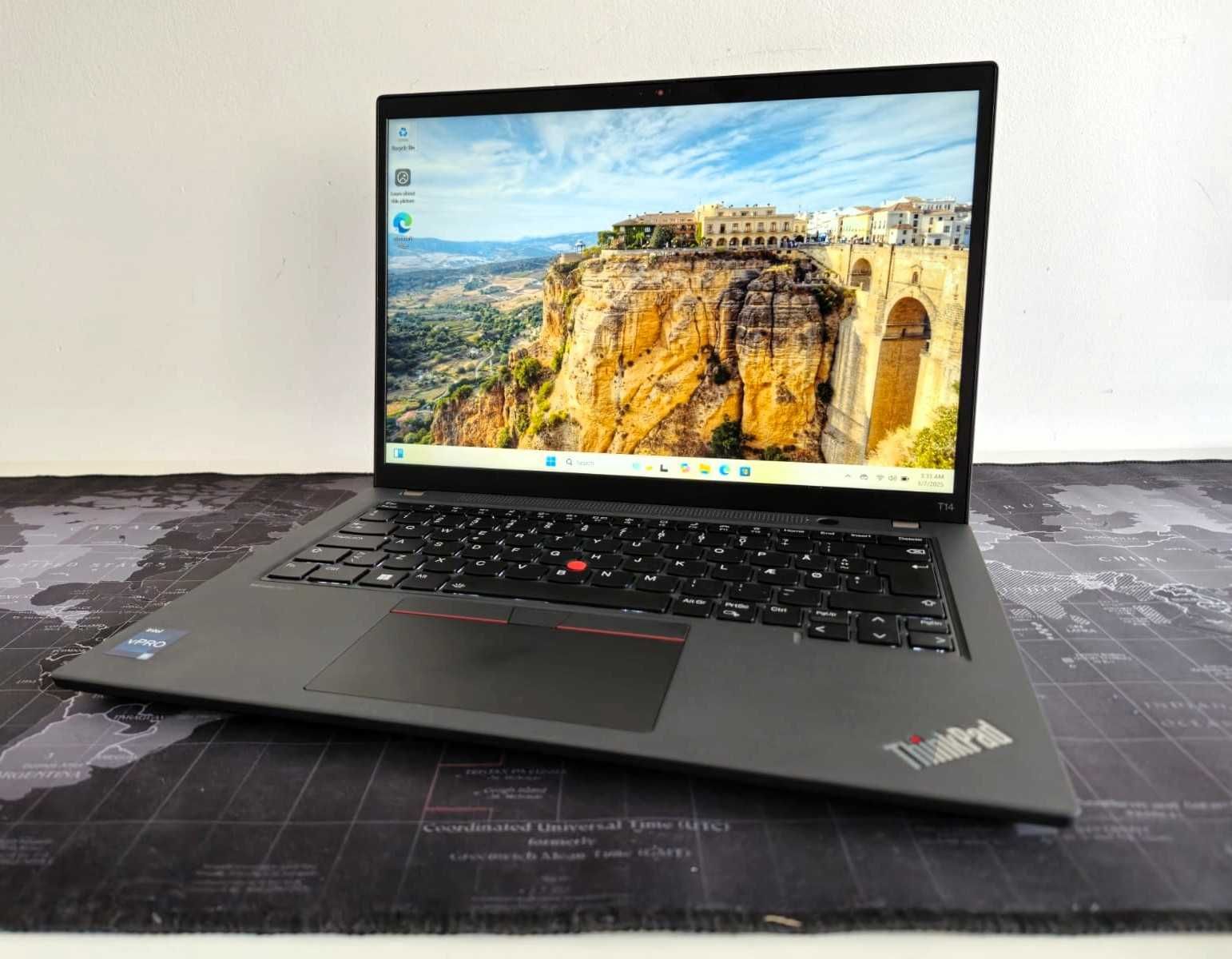 Lenovo ThinkPad T14 Gen 4 32GB Ram i5 Generatia a13a Business- Premium