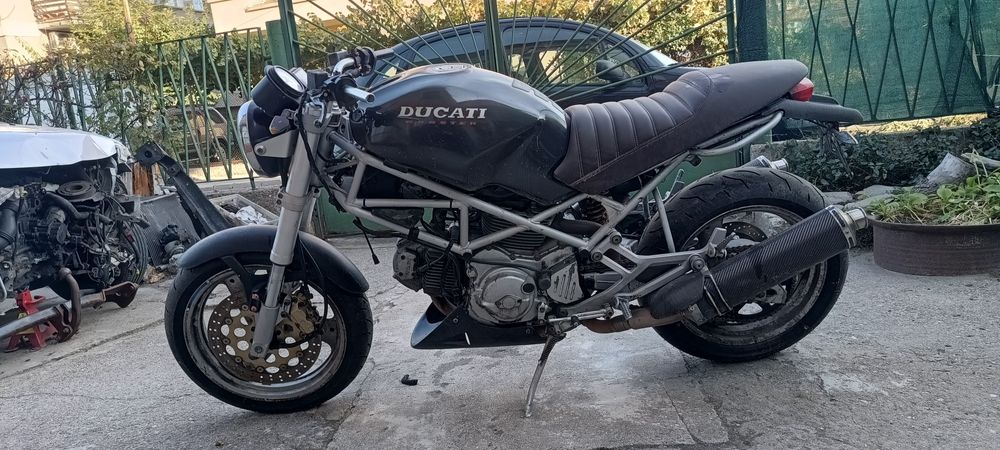 Ducati Monster 600 цял за части
