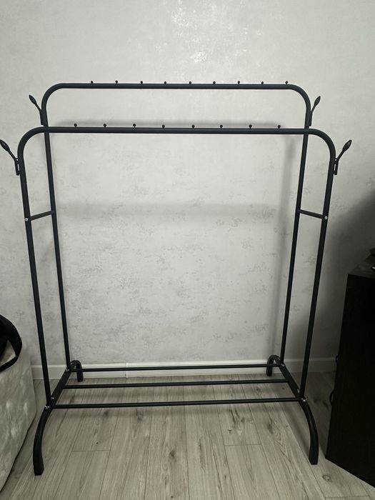 Продам стойку под плечики и обувь