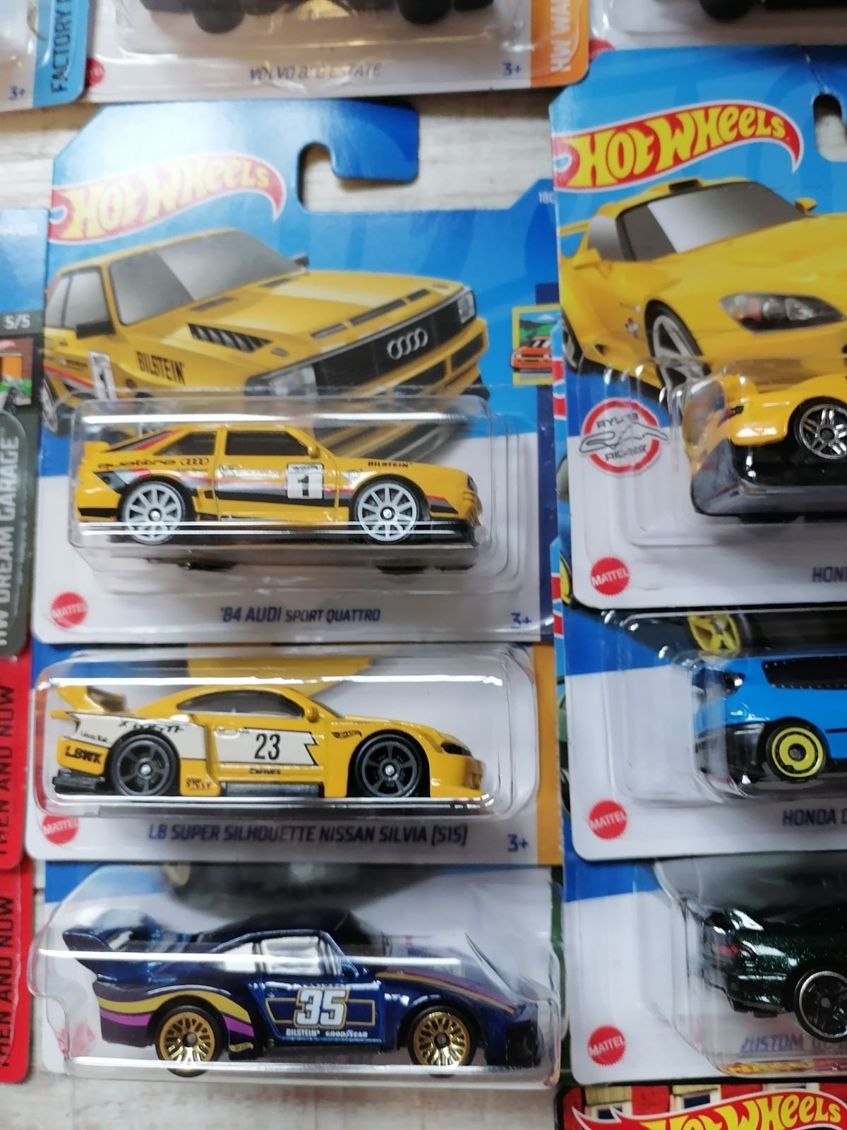 Hotwheels колички