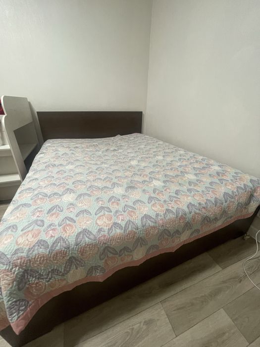 Кровать двухспальный