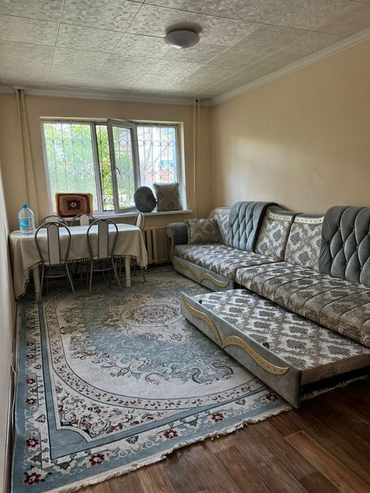 Продам диван в хорошем состоянии