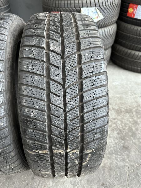 225/45/18 BARUM 2бр