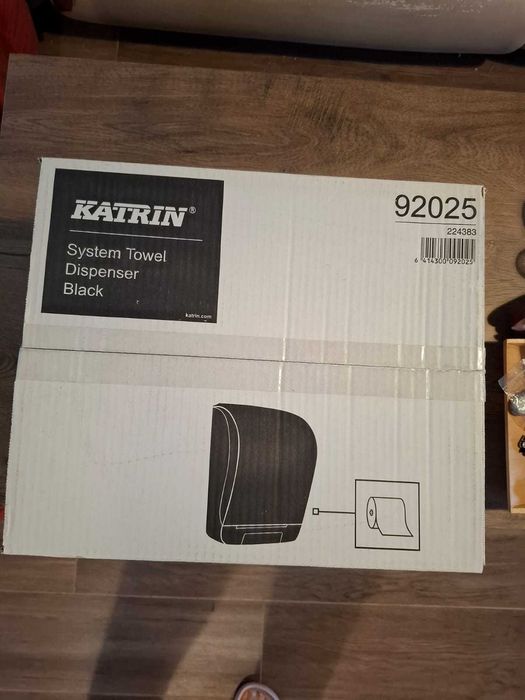 Dispenser Katrin prosop hartie