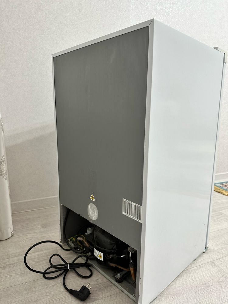 Продам морозильник