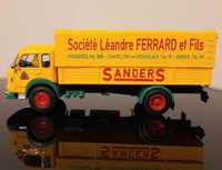 Saviem J21 "Sanders" 1:43 Ixo/Altaya