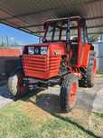 Tractor U445 cu cabină, 48 CP, freză 1.8m + plug, stare bună