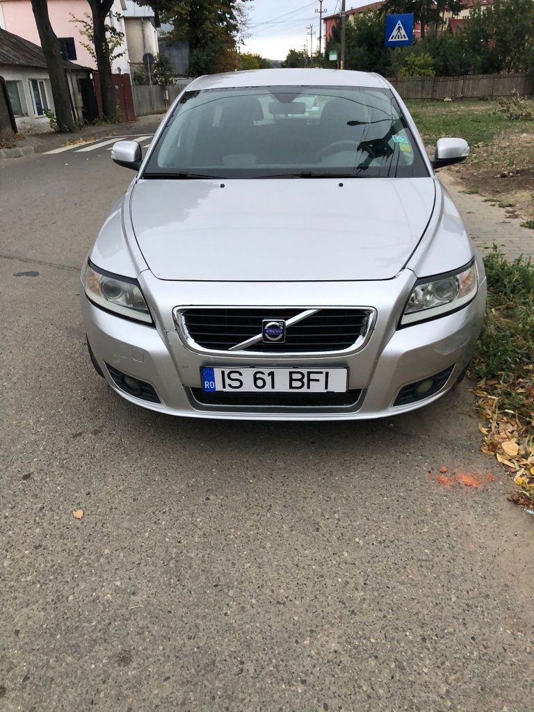 Vând volvo V50 în stare perfecta