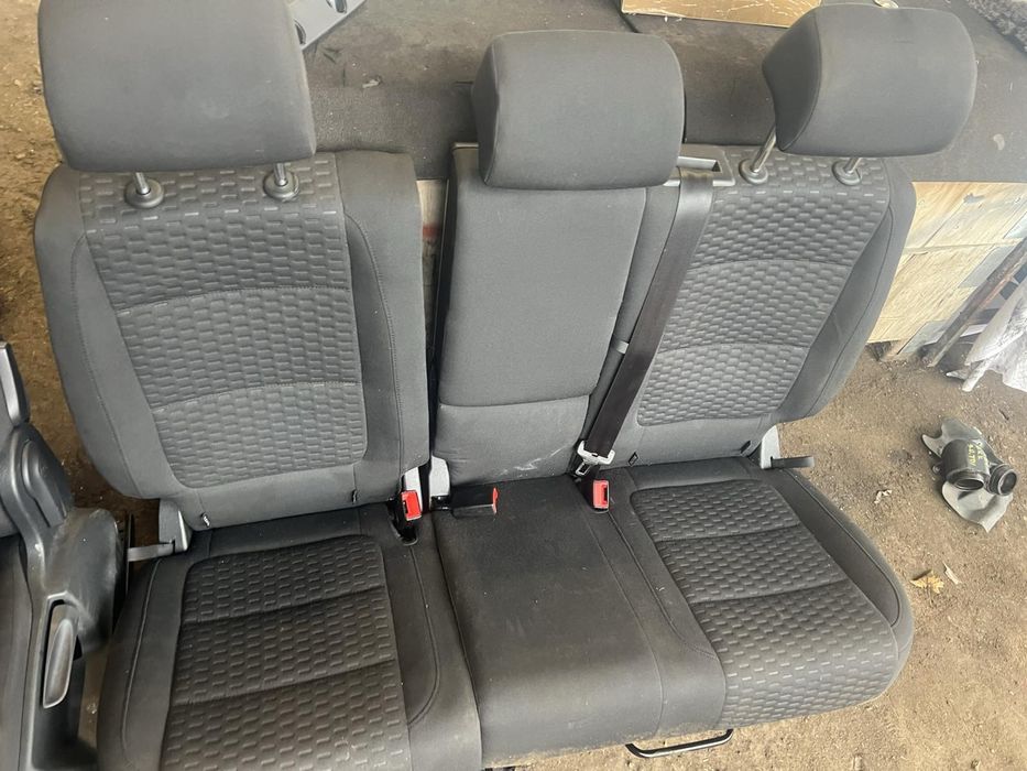 Салон плюшен плат за Vw Tiguan отлично състояние ном 785