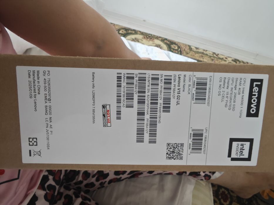 Notebook Lenovo sotiladi