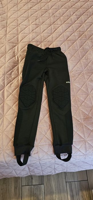 Echipament portar Kipsta 7/ 8 ani (123-130 cm)