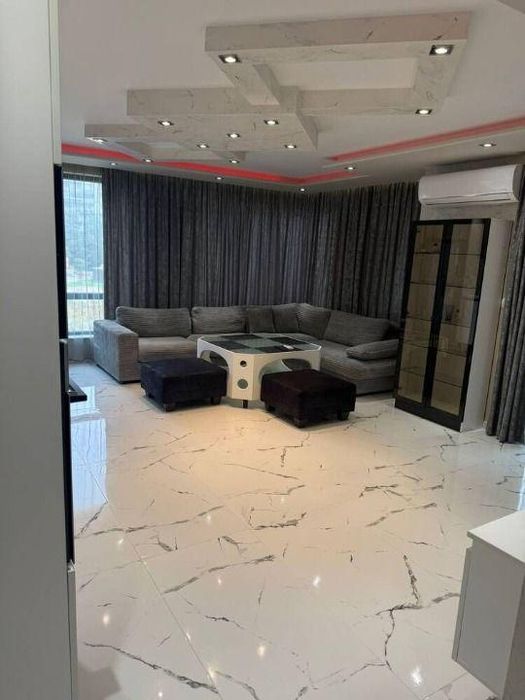 Луксозен ТРИСТАЕН апартамент кв. Южен/ С ДВЕ ПАРКОМЕСТА!!!