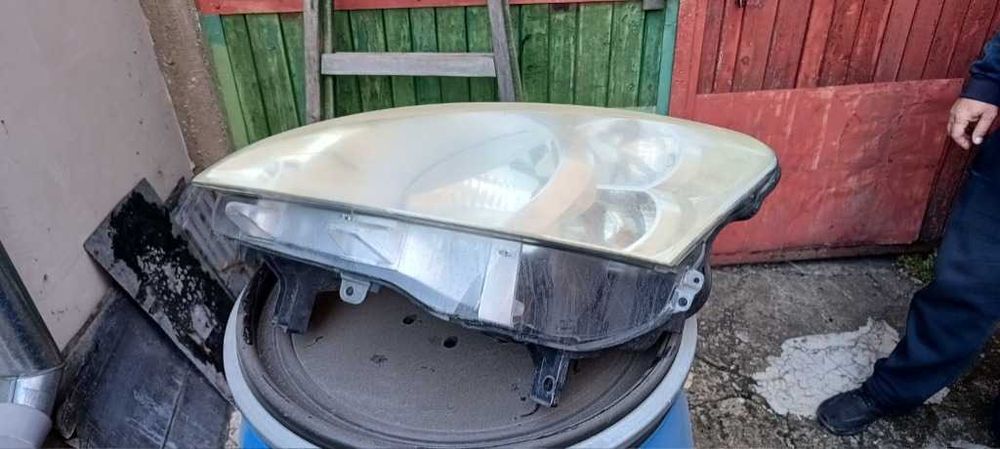 Ляв фар за Peugeot Partner 2008-2013