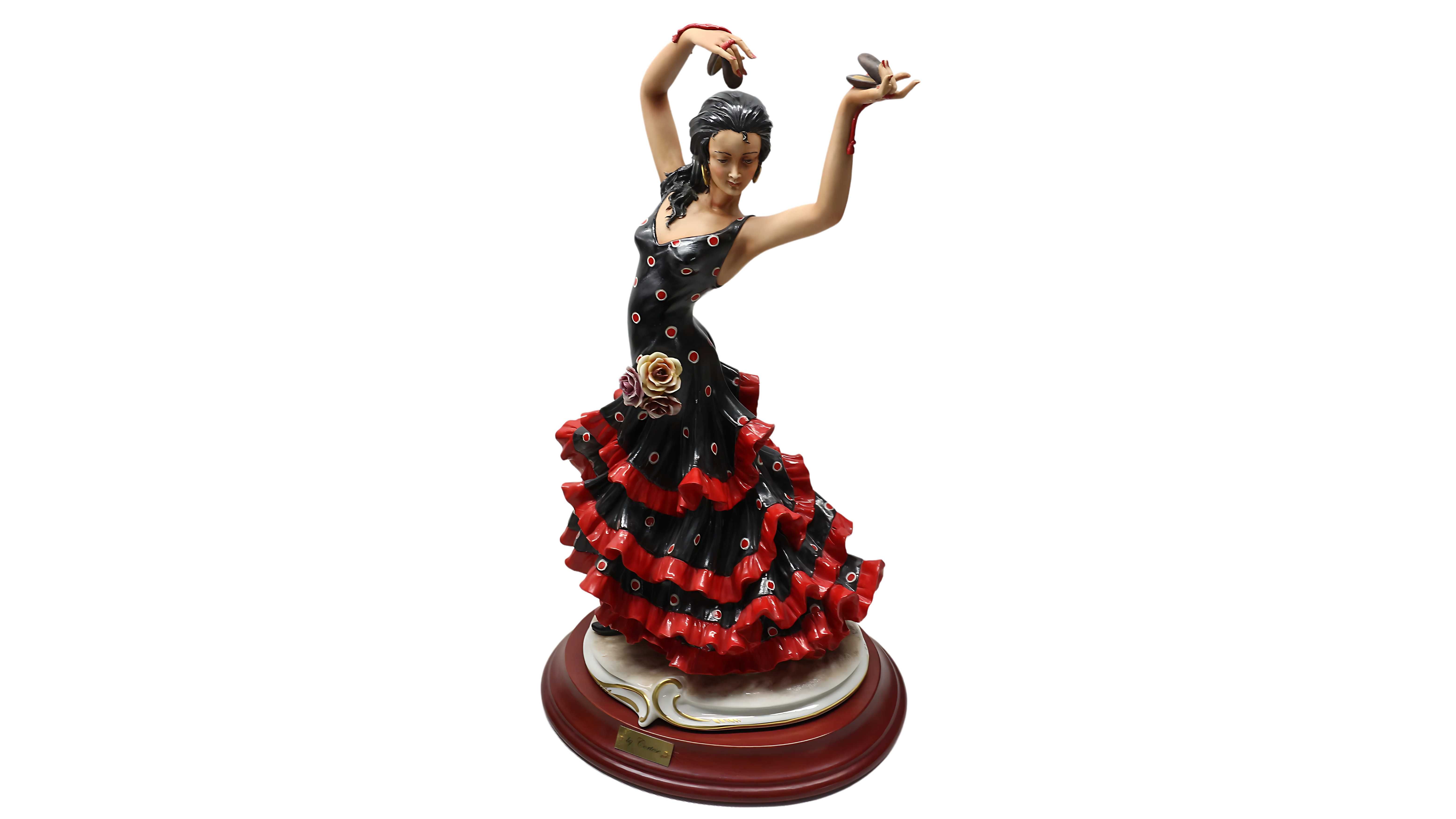 Статуэтка из фарфора Кармен Италия Capodimonte