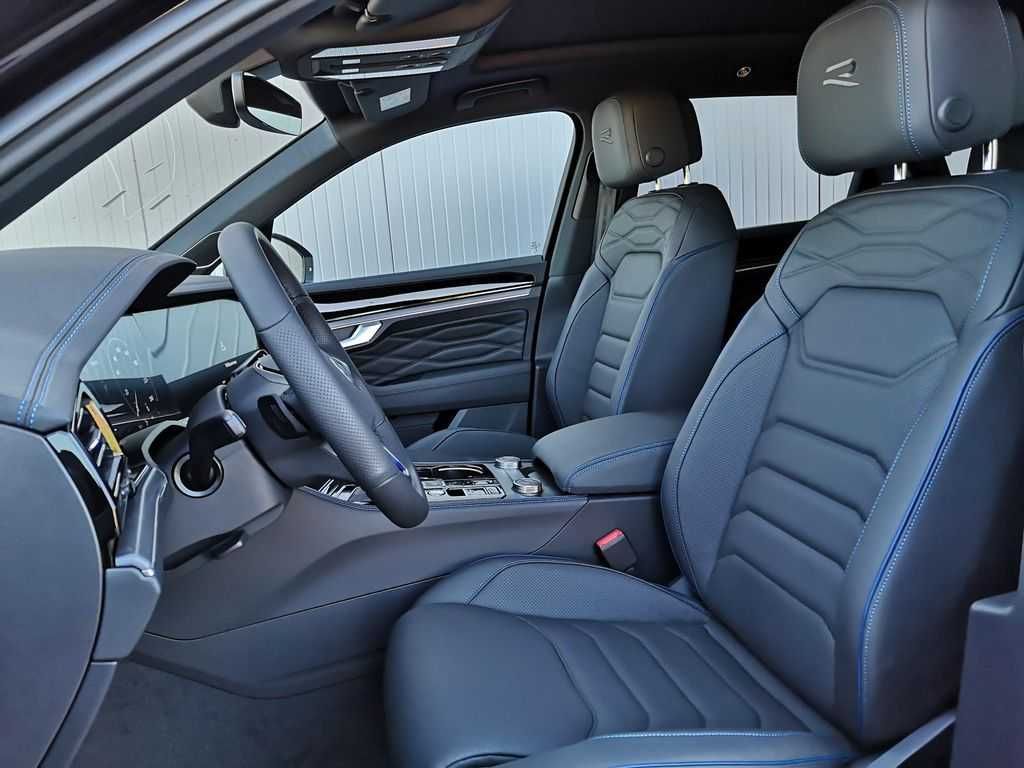 Volkswagen Touareg hybrid под заказ из Германии