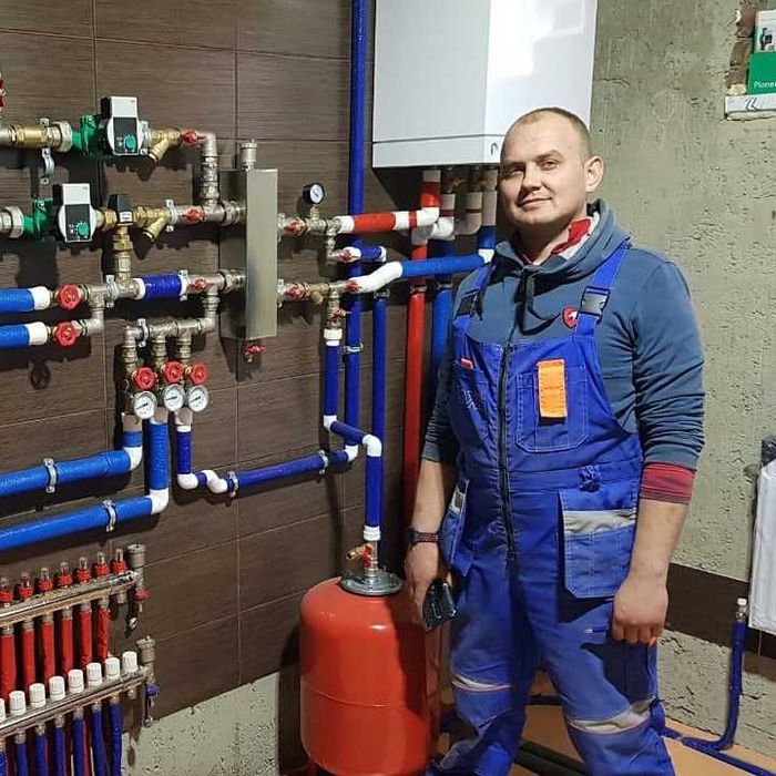 Сантехник. Сантехнические работы любой сложности. Услуги сантехников