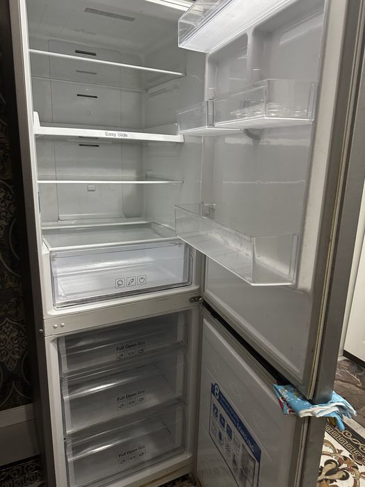 Продам холодильник