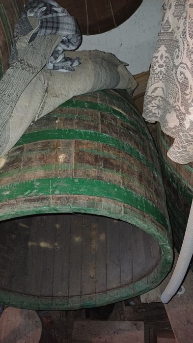 Буре за вино от дъб и акация