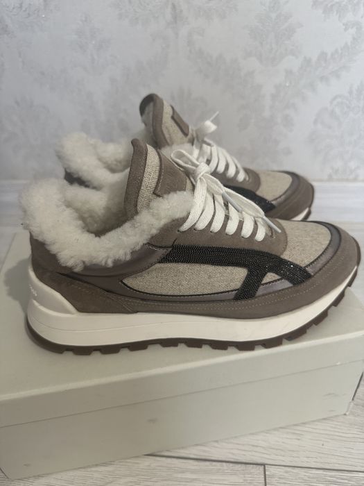 Зимние кроссовки